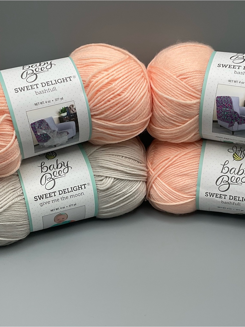 Baby Bee Sweet Delight DK Yarn 4 Skeins 4oz 377yd Acrylic/Polyamide